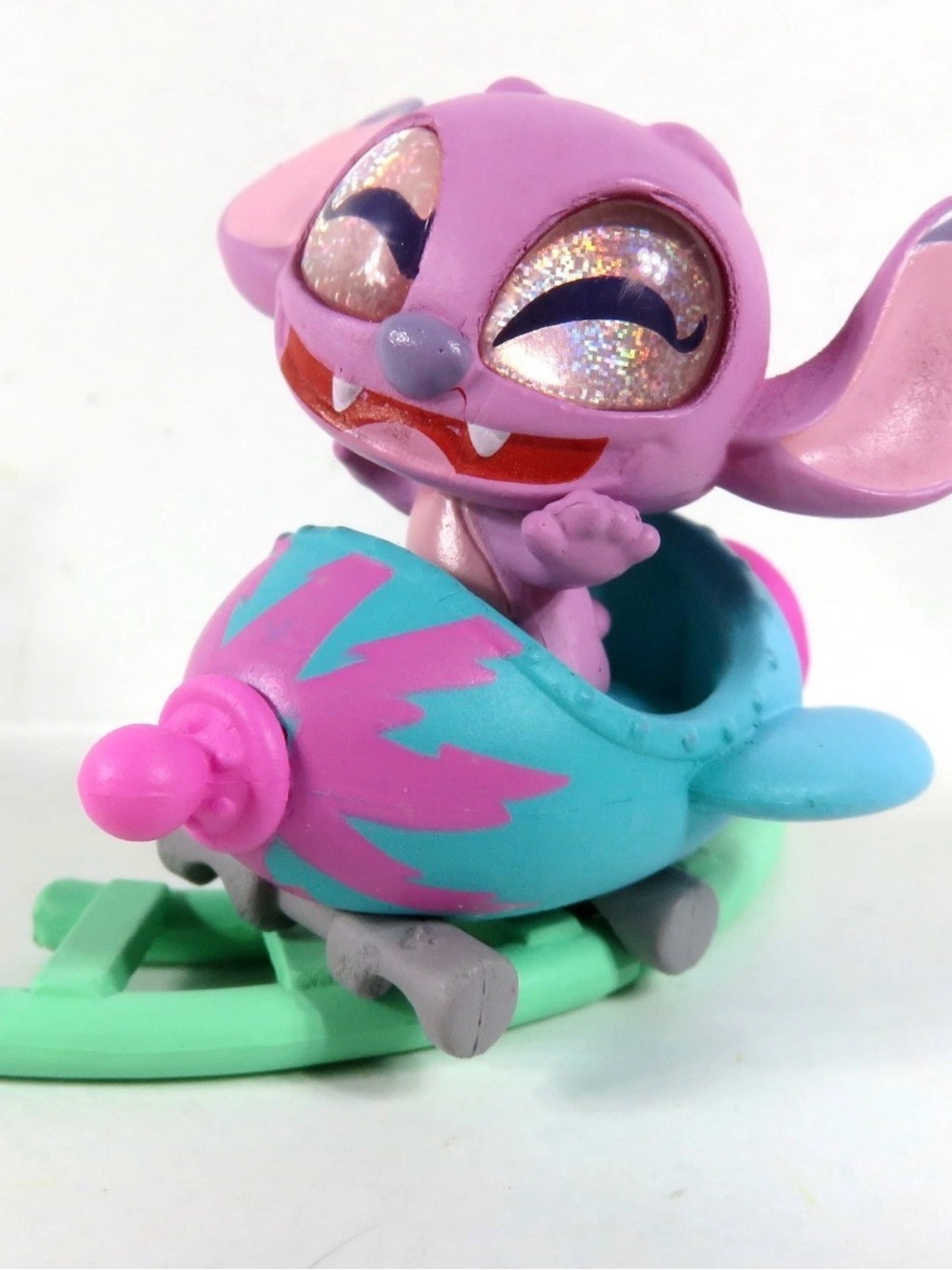 Disney Doorables “Ticket to Fun”-Angel